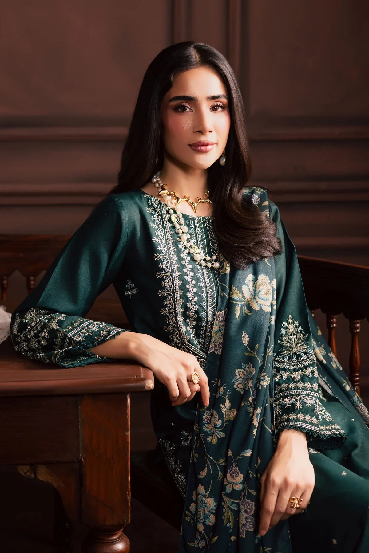 Unstitched Embroidered Lawn 3Pc Suit
