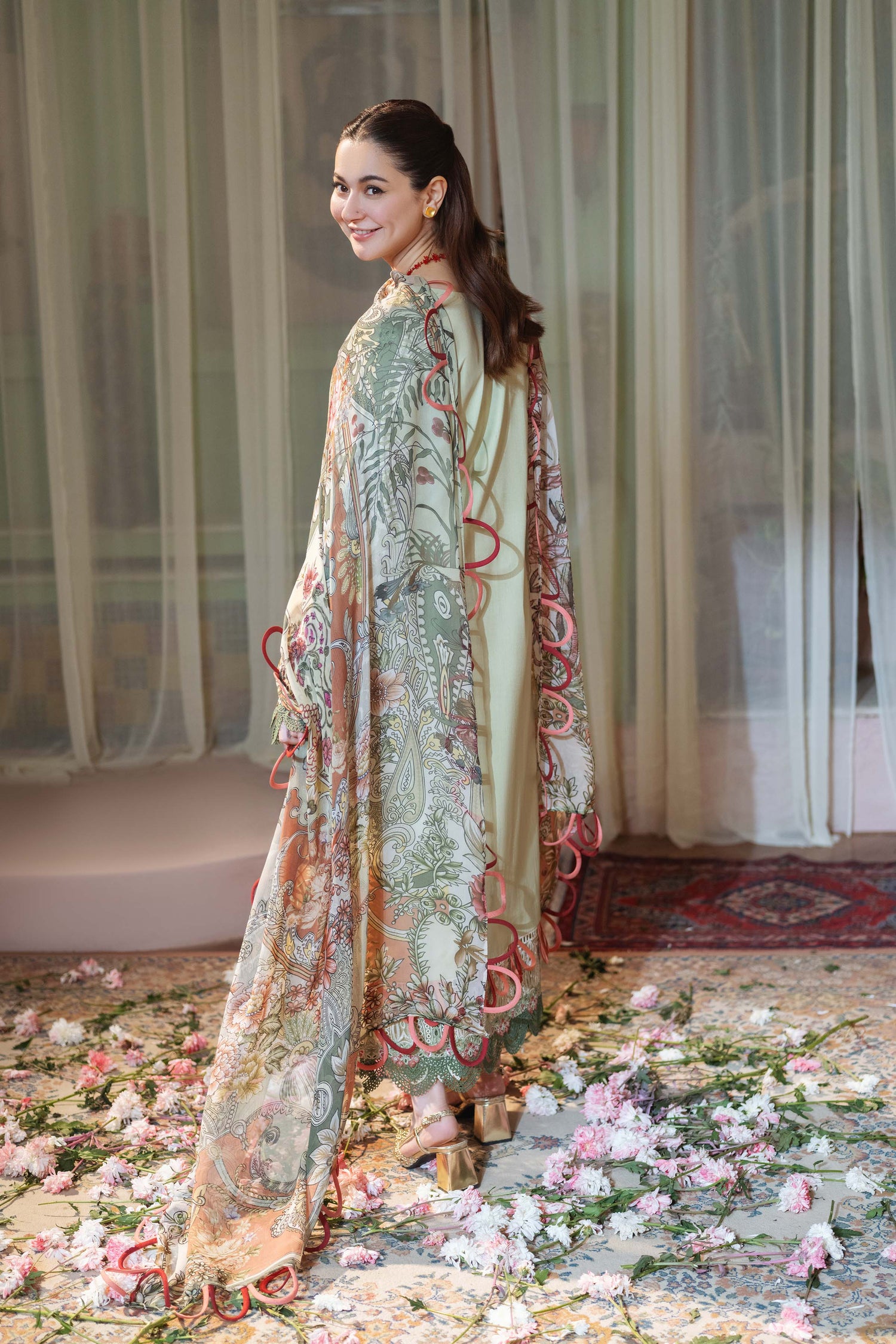 Unstitched Embroidered Lawn 3Pc Suit