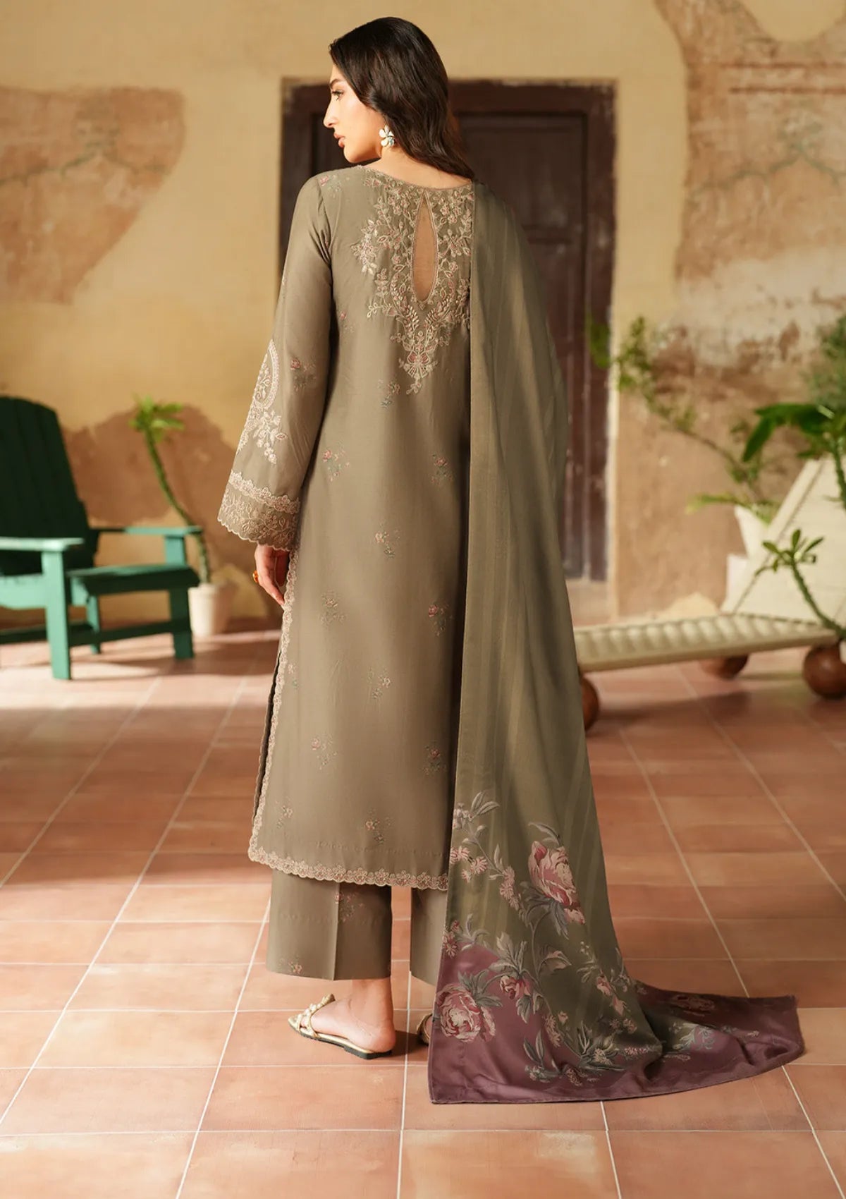 Unstitched Embroidered Lawn 3Pc Suit