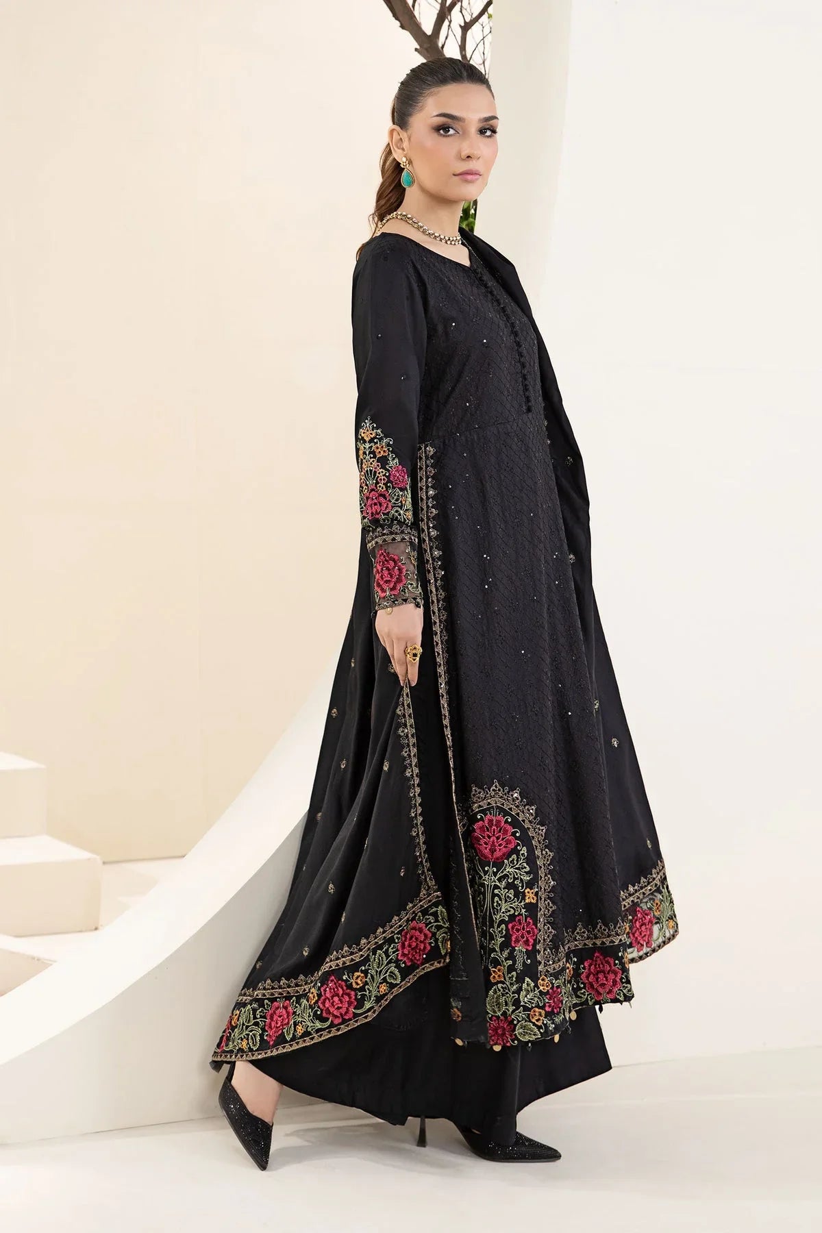 Unstitched Embroidered Lawn 3Pc Suit
