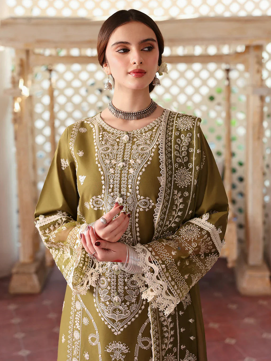 Unstitched Embroidered Lawn 3Pc Suit