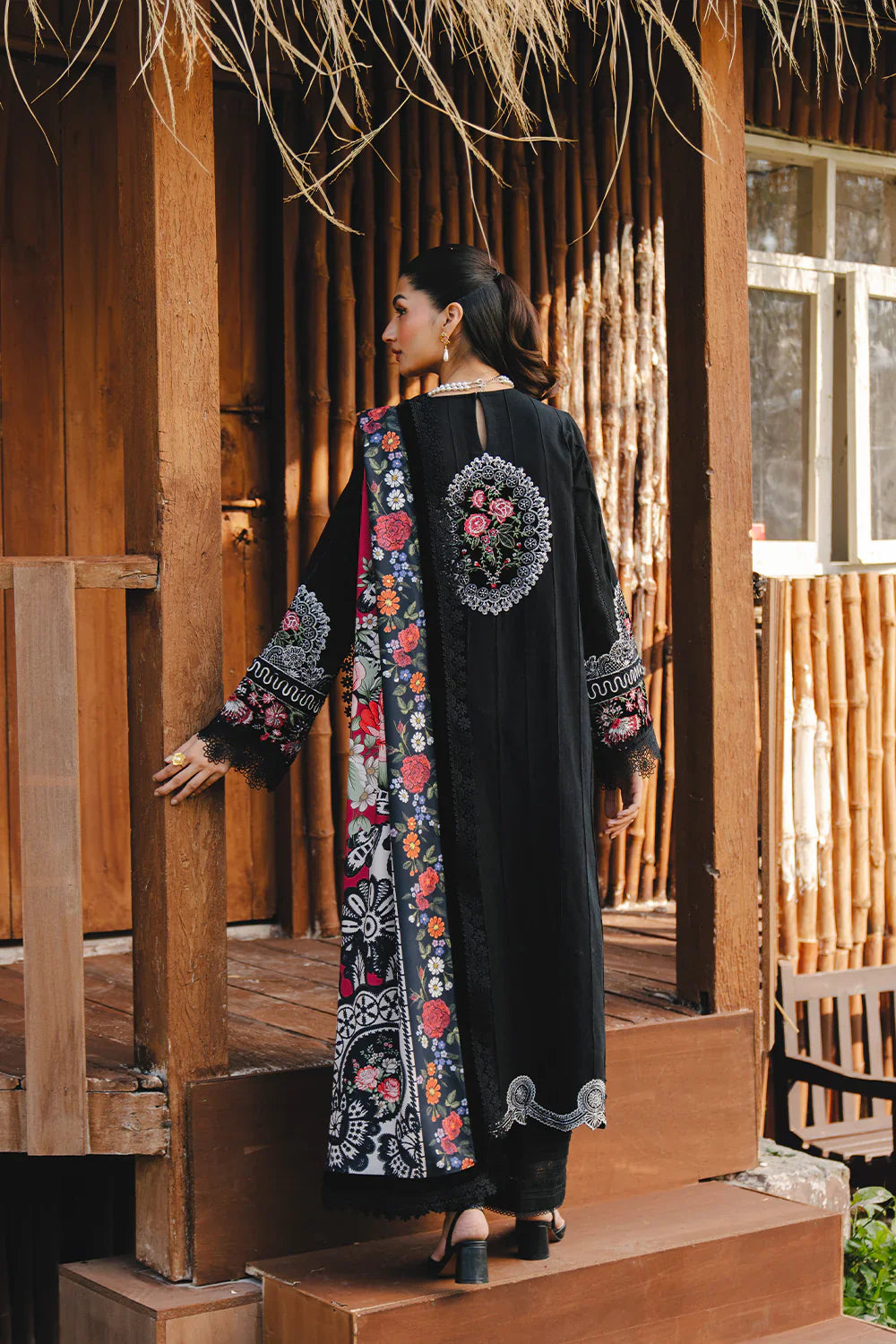 Unstitched Embroidered Lawn 3Pc Suit