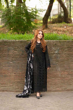 Unstitched Embroidered Lawn 3Pc Suit