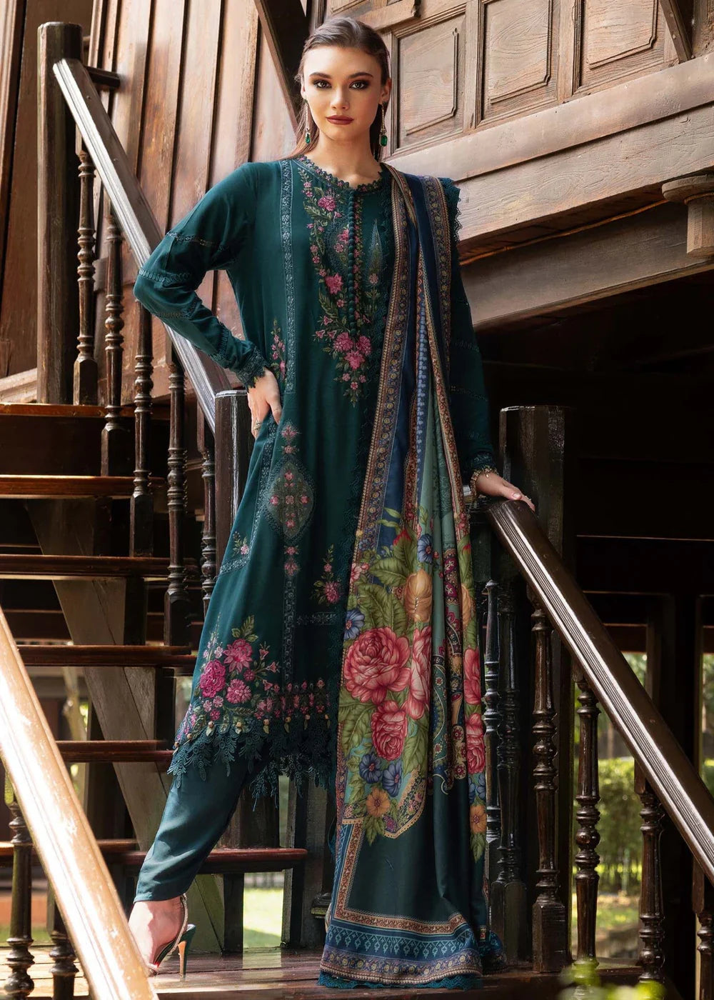 Unstitched Embroidered Lawn 3Pc Suit