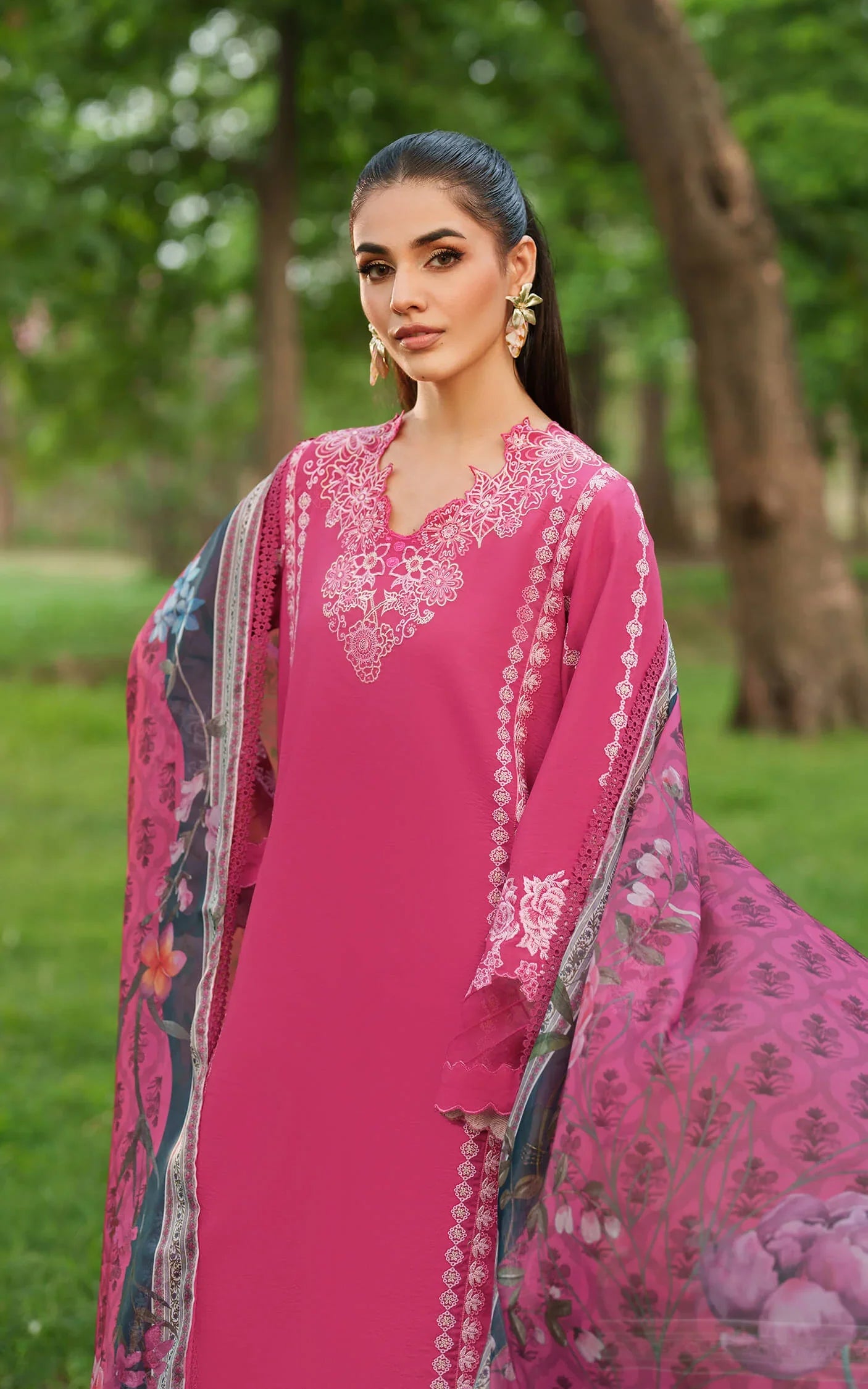 Unstitched Embroidered Lawn 3Pc Suit