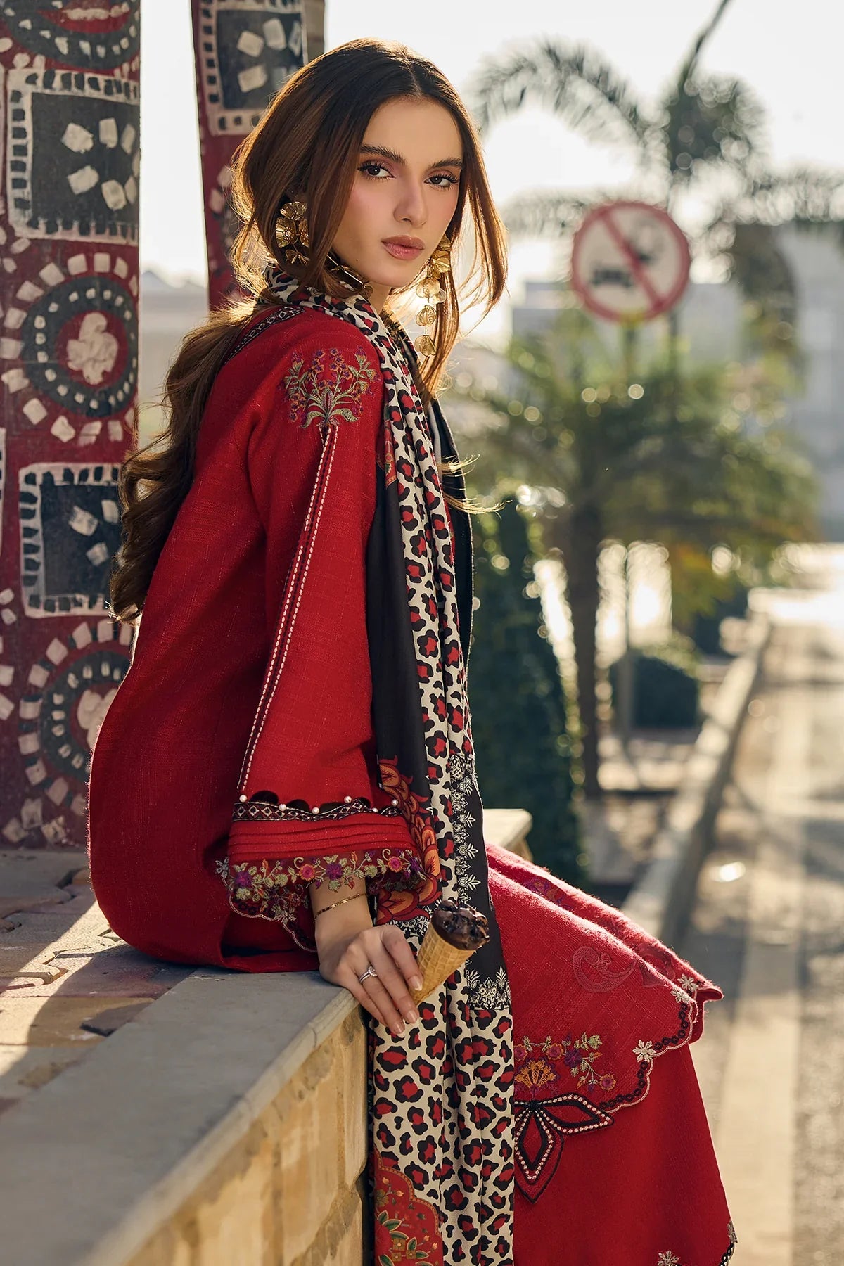 Unstitched Embroidered Lawn 3Pc Suit